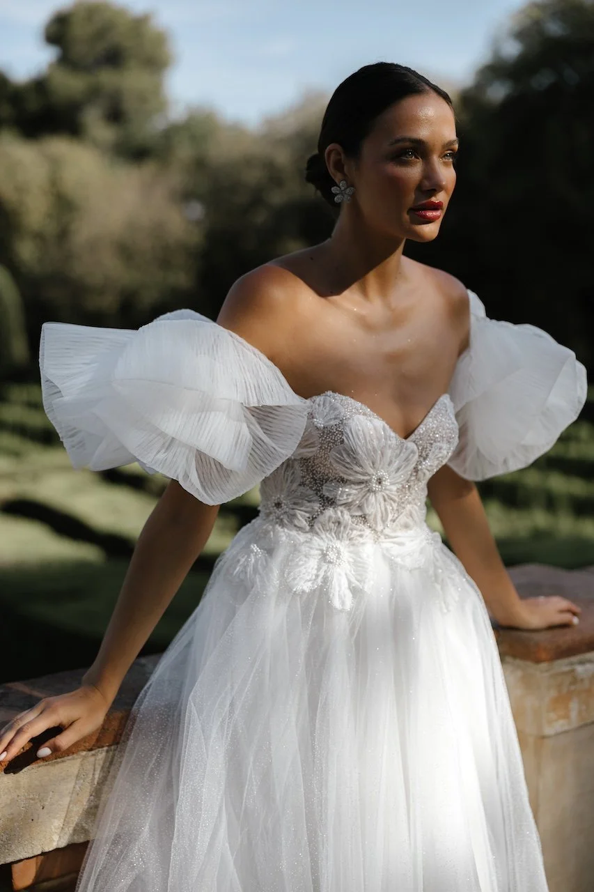 ARI VILLOSO | Discover Dream Gowns — THE WHITE AISLE BRIDAL